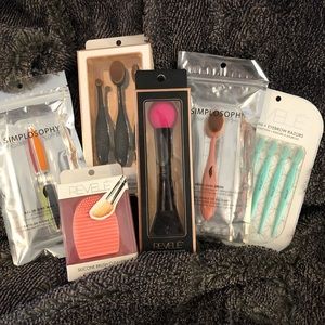 Make up brushes etc.